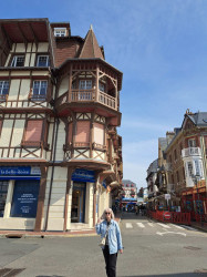 Фото из тура Французский реверанс  Париж, Нормандия, Замки Луары, 11 мая 2023 от туриста Nina